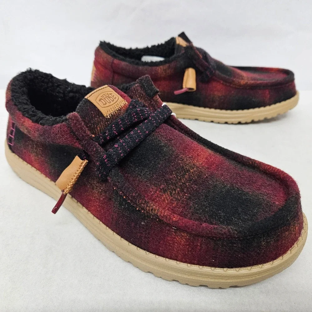 Hey Dude Wally Cozy Plaid Loafers Lined 44341-6RQ Red Black Mens Size‎ 9